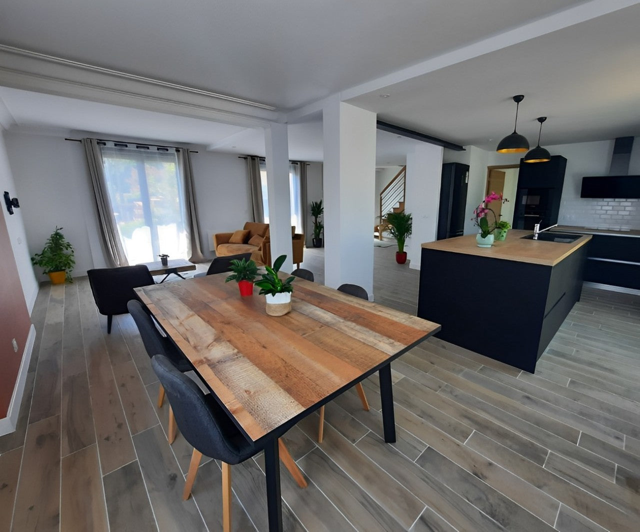 Cuisine, salon après rénovation complet d'une maison à basse Goulaine (44)