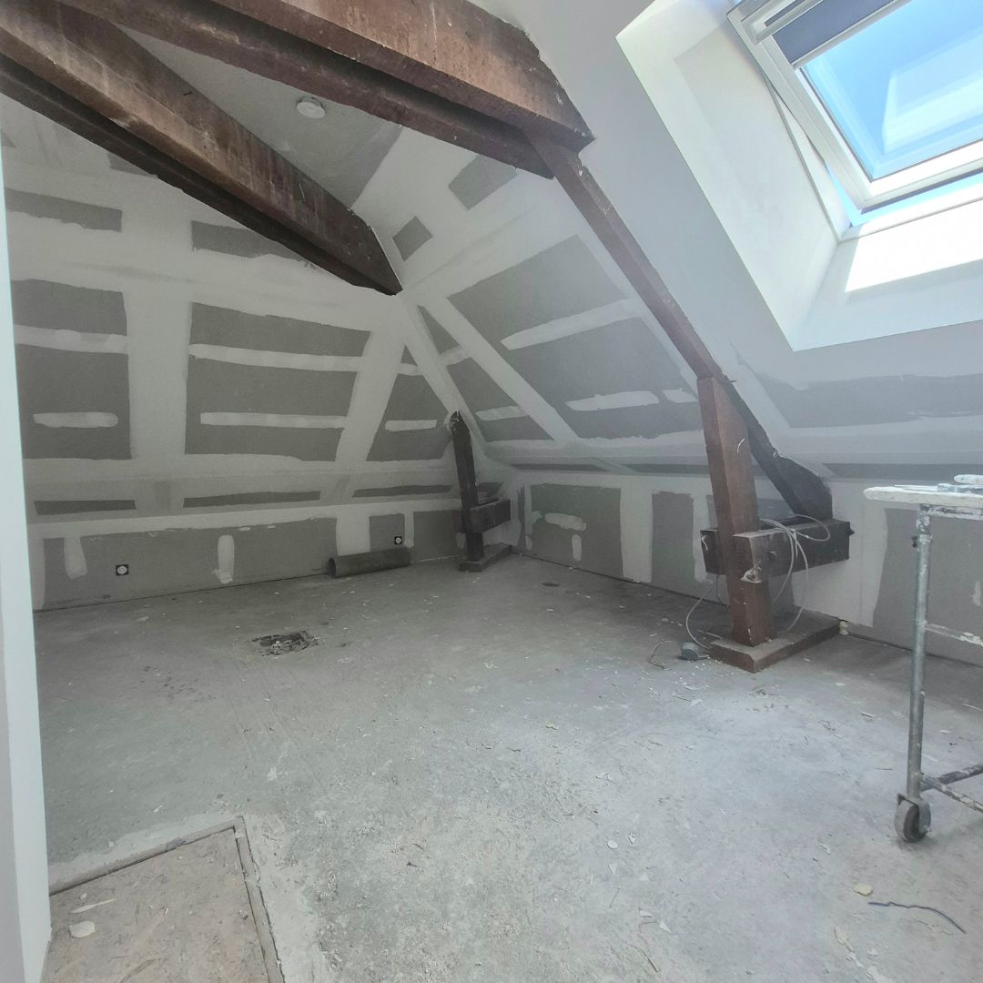 Photos d'une réalisation terminé aménagement de comble à Vertou 44120