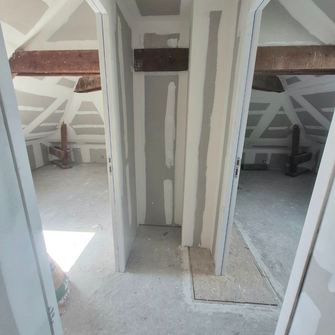 Photos d'une réalisation terminé aménagement de comble à Vertou 44120