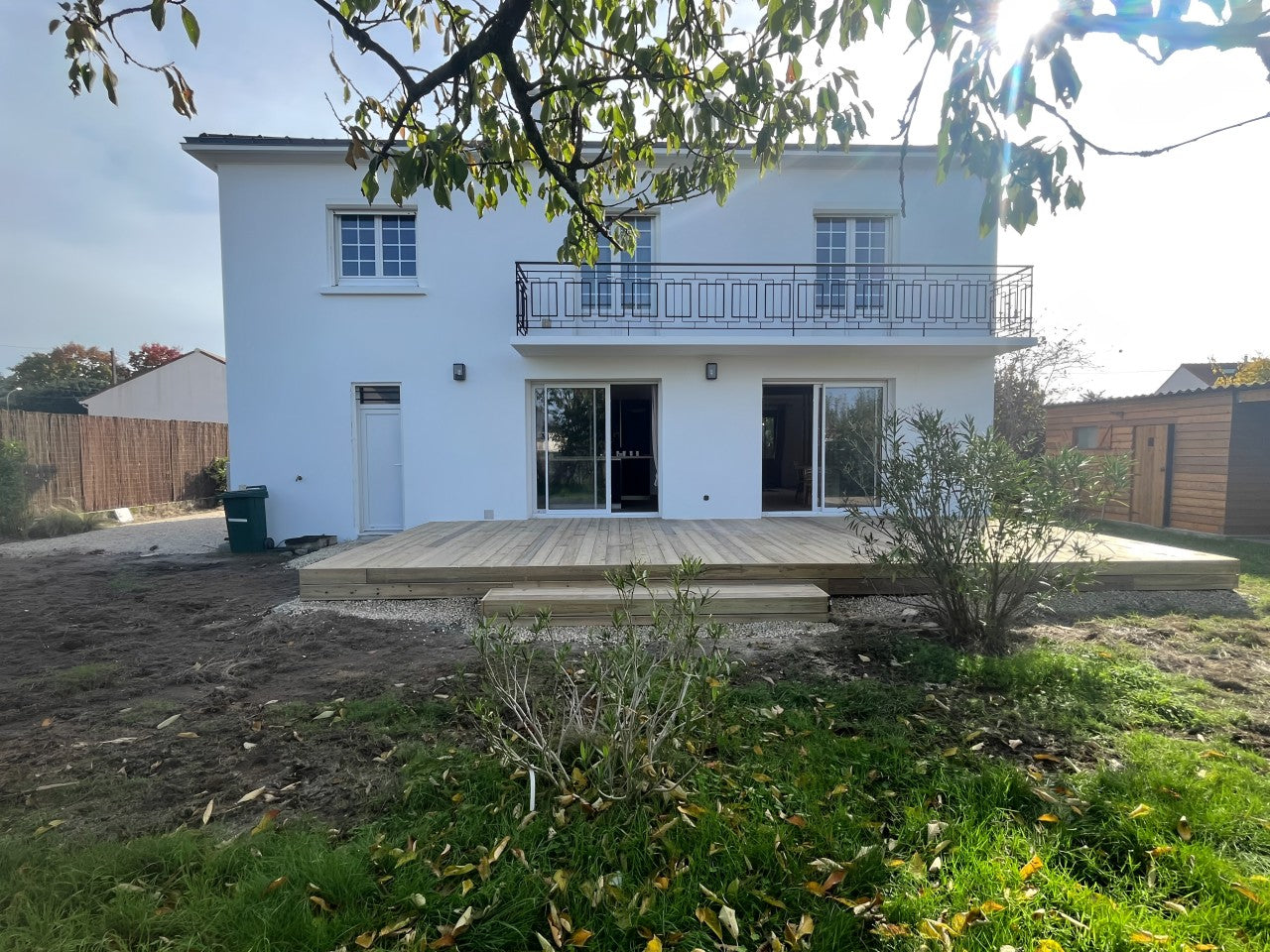 vue arrière après rénovation complète d'une maison nantaise à Saint Sébastien sur Loire (44)