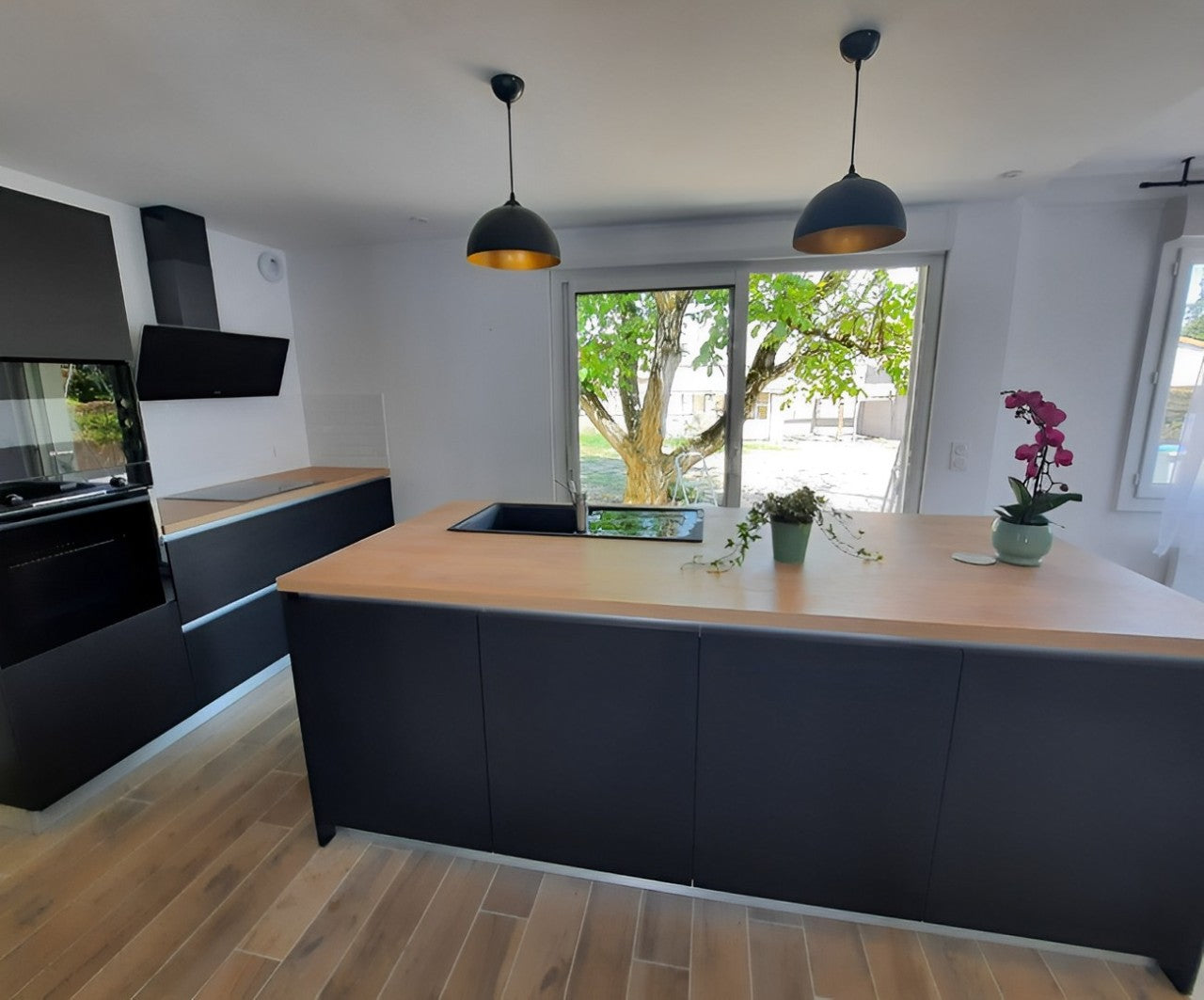 après travaux lors d'une rénovation cuisine équipé à basse goulaine